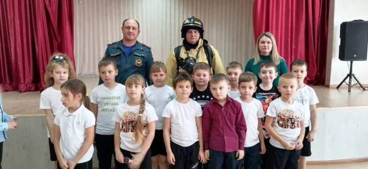 Встреча с заместителем начальника 41 пожарно-спасательной части Мельник Сергеем Александровичем.